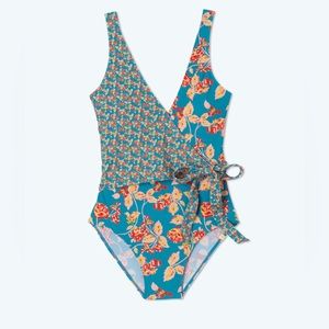 Summersalt x Diane Von Furstenberg — The Perfect Wrap One-Piece